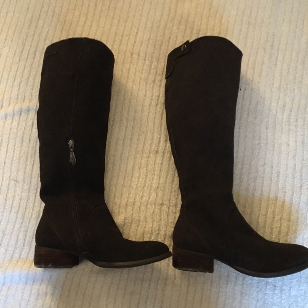 Donald J. Pliner Peso-BV Brushed Brown Suede Boots